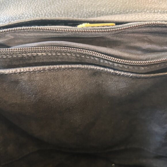 Black Gucci bag - Picture 7 of 9